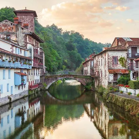 Semesterbostad Choroby Bardos